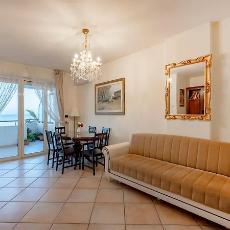 Rosato 14-balcone Sul Mare باري